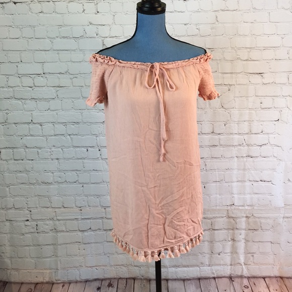 Jack peach off the shoulder top w tassel hem - Picture 1 of 7